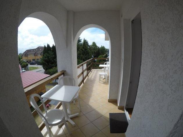 Pokoje Goscinne Zofia Grzybowo  Exterior foto